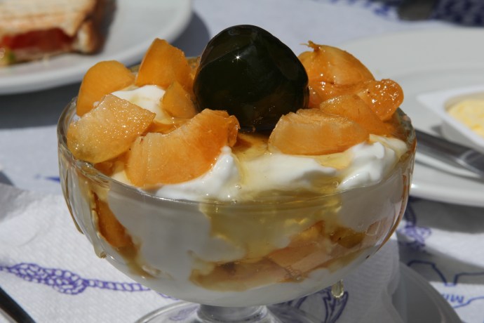 Yogurt and honey with fruit and fig