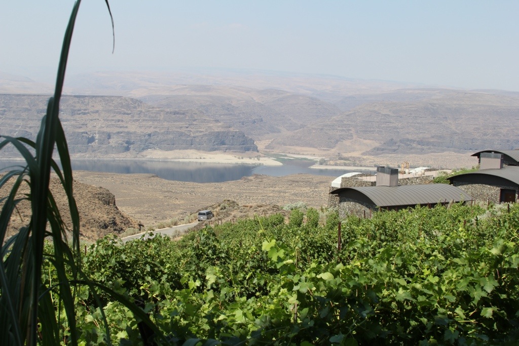 Cave B and Terrace Camping at The&nbsp;Gorge