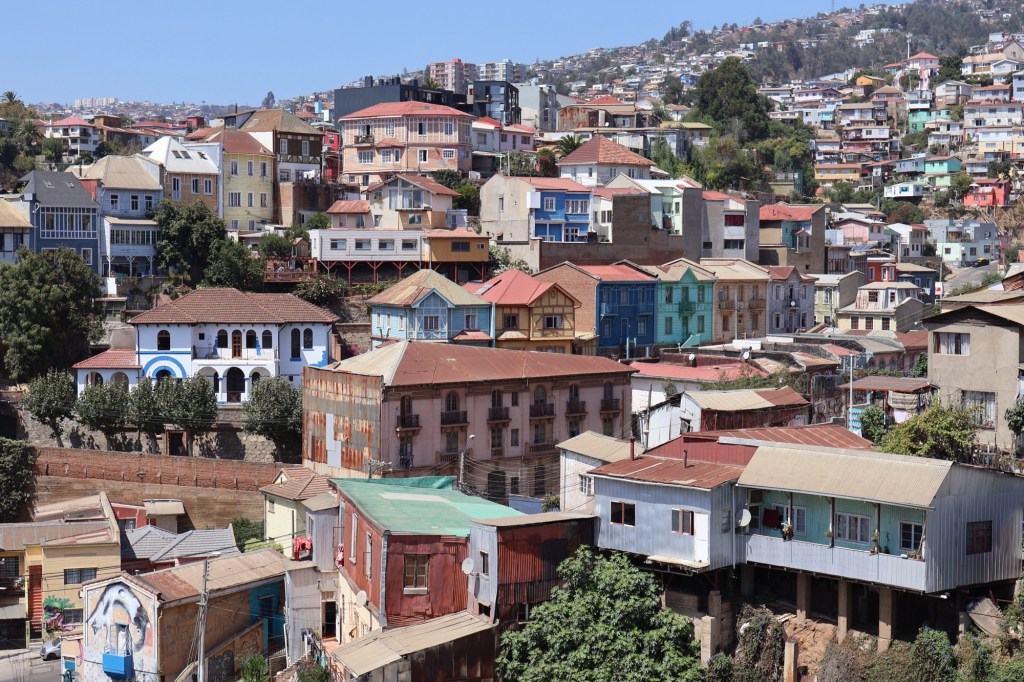 A Day in Valparaíso & the Unexpected Red Bull Valparaíso Cerro&nbsp;Abajo