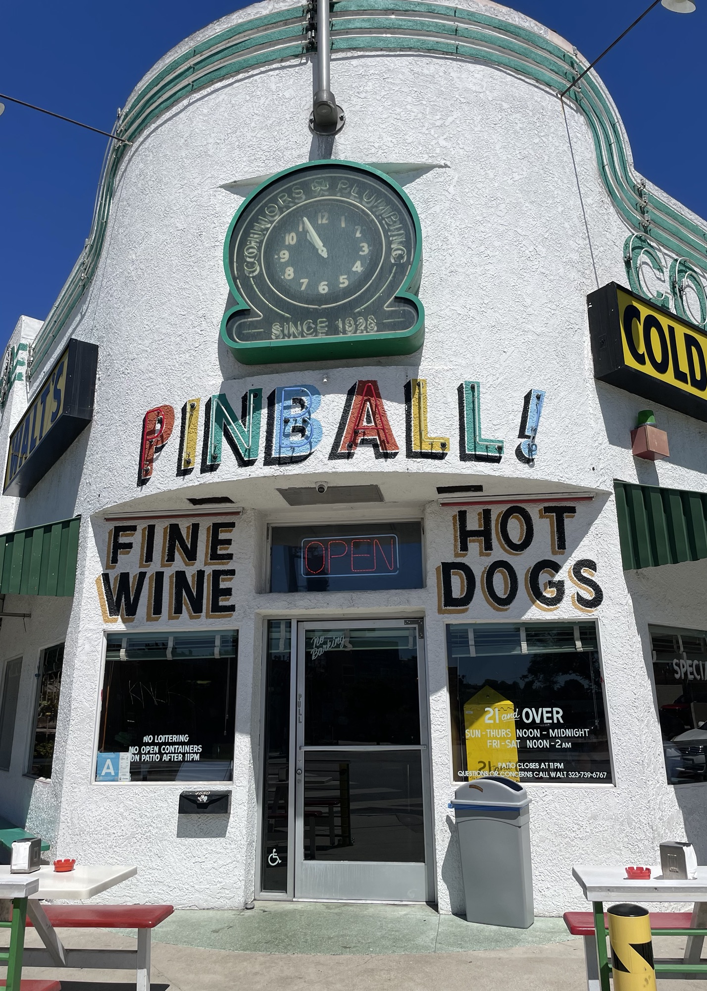 LA: Walt’s Bar; Pinball!, Fine Wine, Hot Dogs